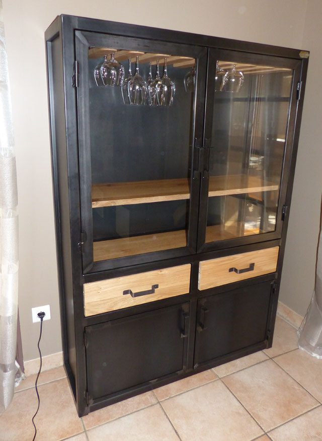 Vitrine Présentoir à verre PRIX de base : 1590€ réf 3687