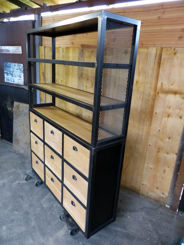 Buffet industriel PRIX de base: 1450€ réf 3291