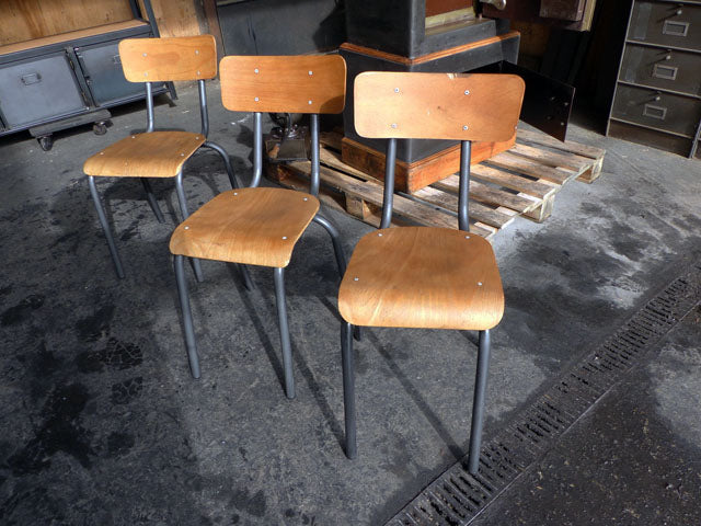 Lot 3 chaises industrielle MULCA 1960