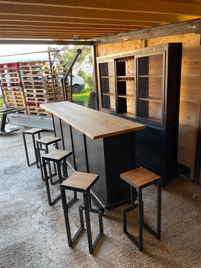 Arrière de comptoir Prix de base : 2100€ réf 3760