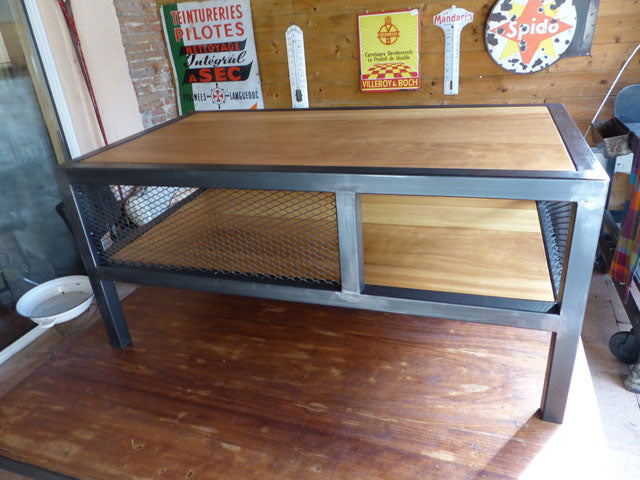 Table basse industrielle PRIX de base: 790€ réf 3470