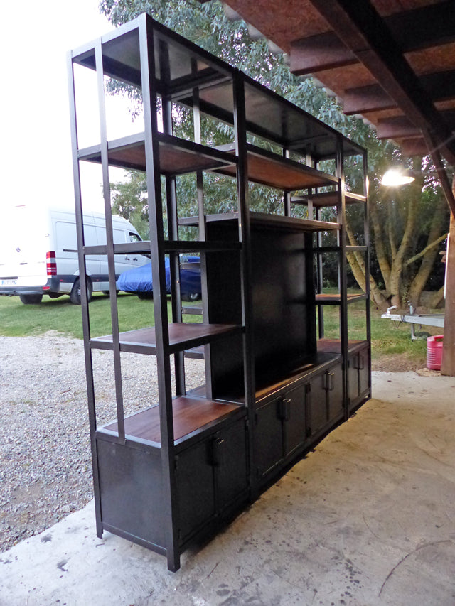 Grande bibliothèque industrielle PRIX de base: 2600€ réf 3190