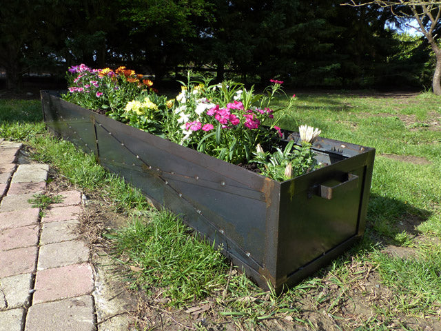 Jardinière exterieur métal mobilier PRIX de base: 590€ réf 3347