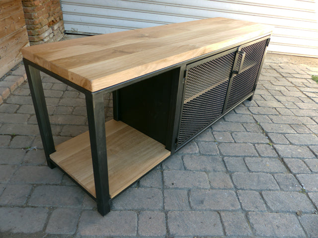 Meuble TV industriel chêne et métal brut PRIX de base:990€ réf 3408
