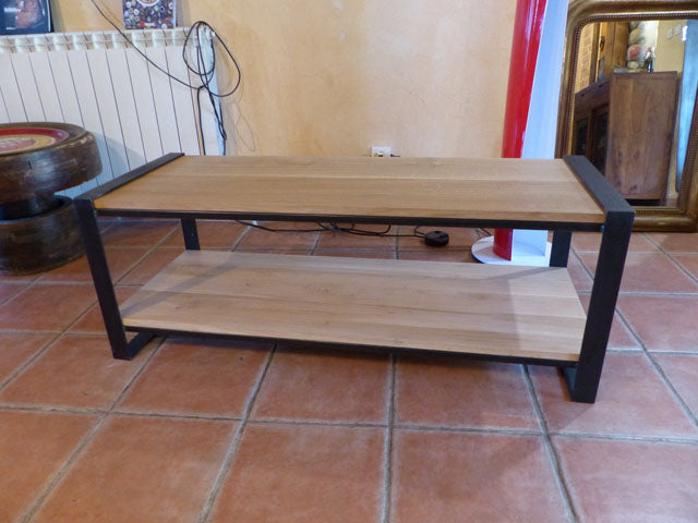 Table basse industrielle "conférence" PRIX de base: 650€ réf 3506