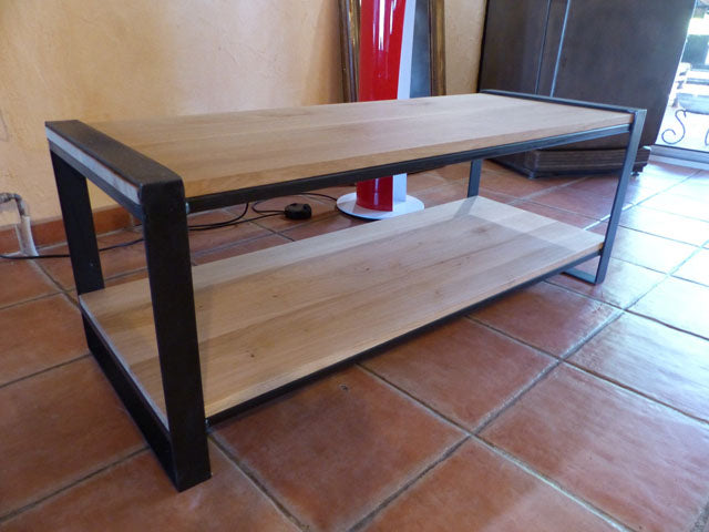 Table basse industrielle "conférence" PRIX de base: 650€ réf 3506