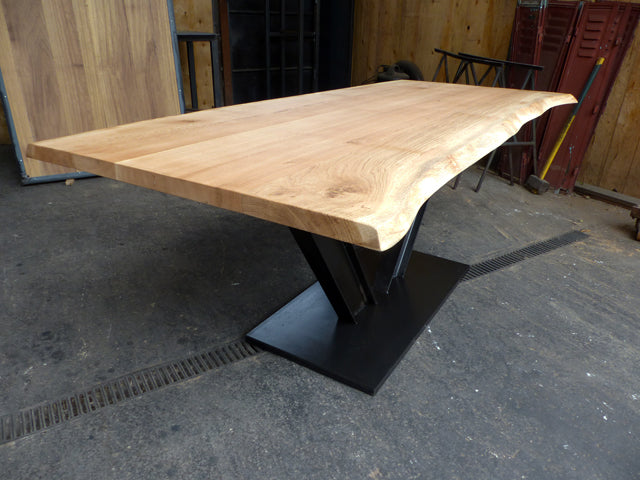 Table industrielle non dèlignées PRIX de base: 1490€ réf 3284