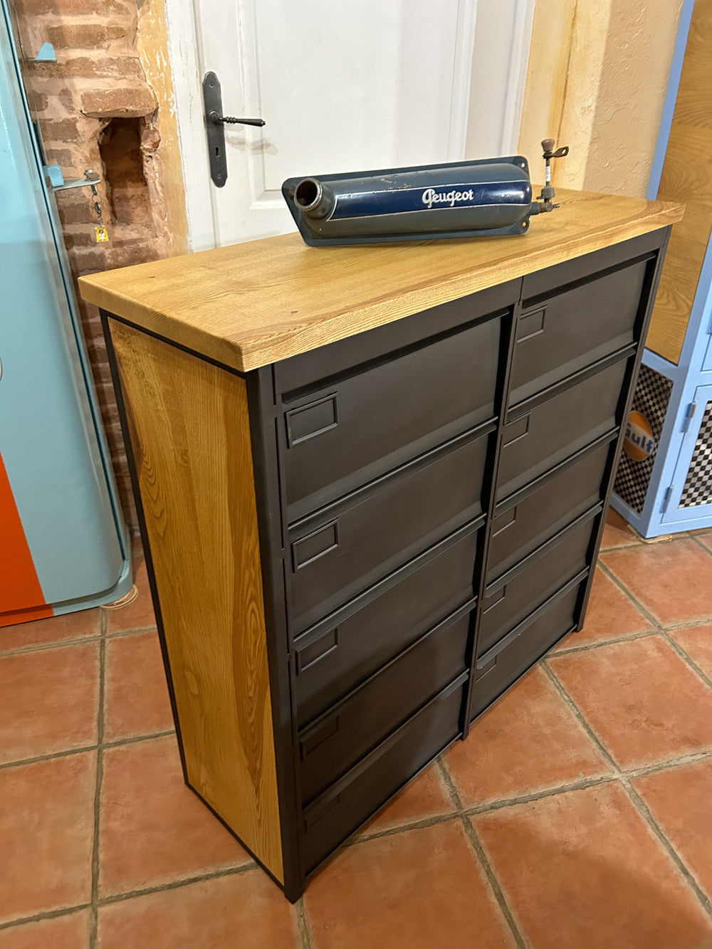 Meuble 10 clapets  Roneo 1960 Réf 4207