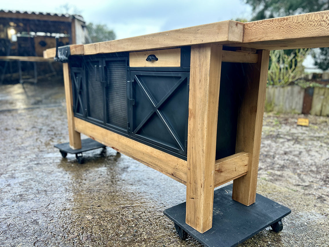 Grand établi modifié 4 portes RF 4651