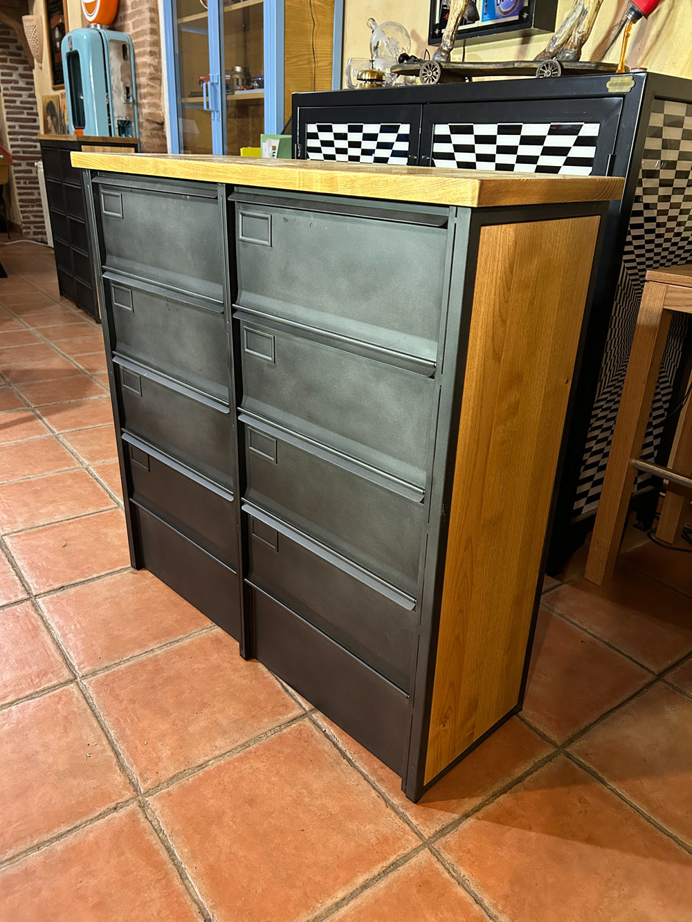 Meuble à 8 clapets Roneo 1960 réf 4206