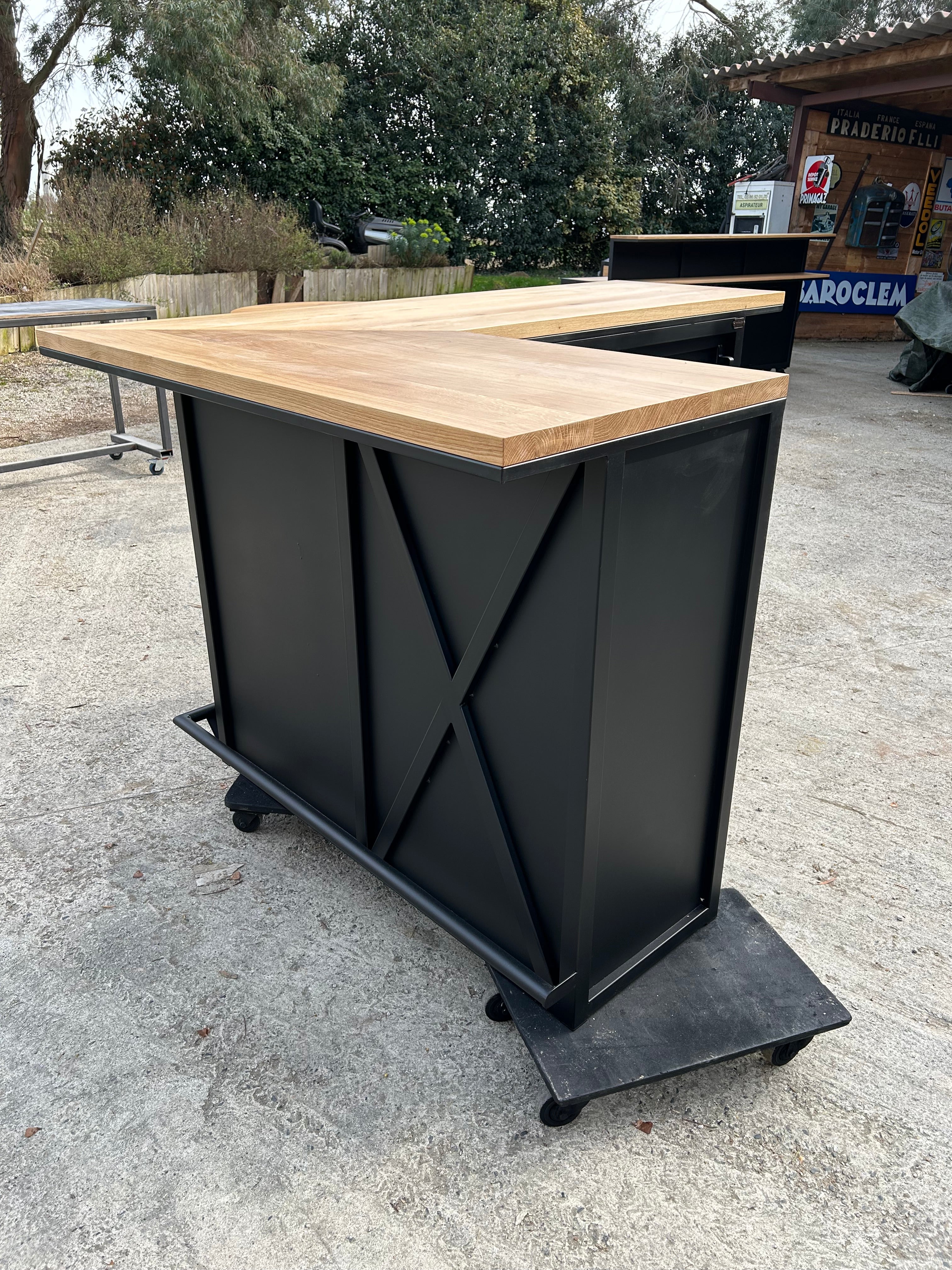 Comptoir de bar industriel simple plateau Réf : 3594 PRIX sur Devis