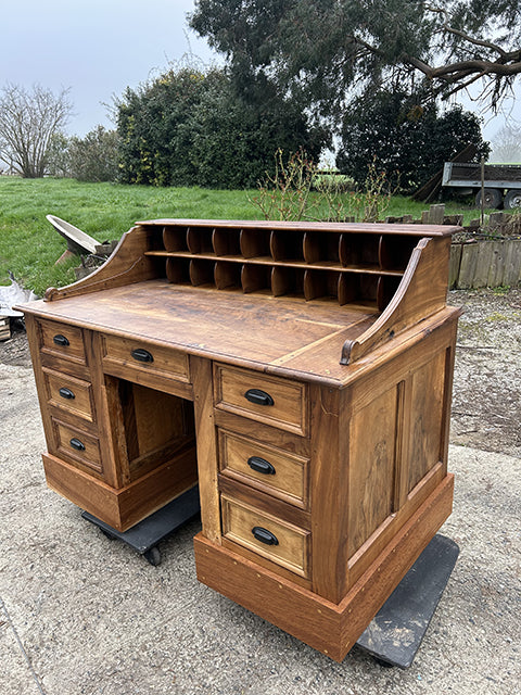 Ancien bureau à gradin de Banque début 19eme RF4654