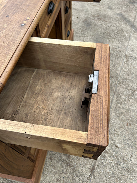 Atelier de restauration meubles