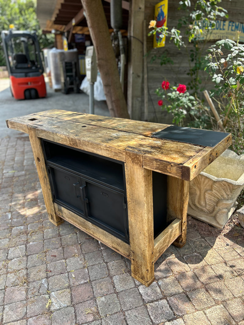 Etabli menuisier 2 portes plus niche Réf 4542