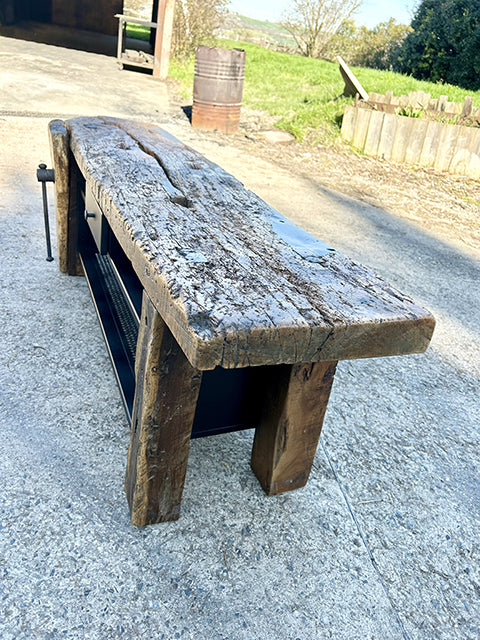 Ancien établi modifiè en meuble TV RF 4655