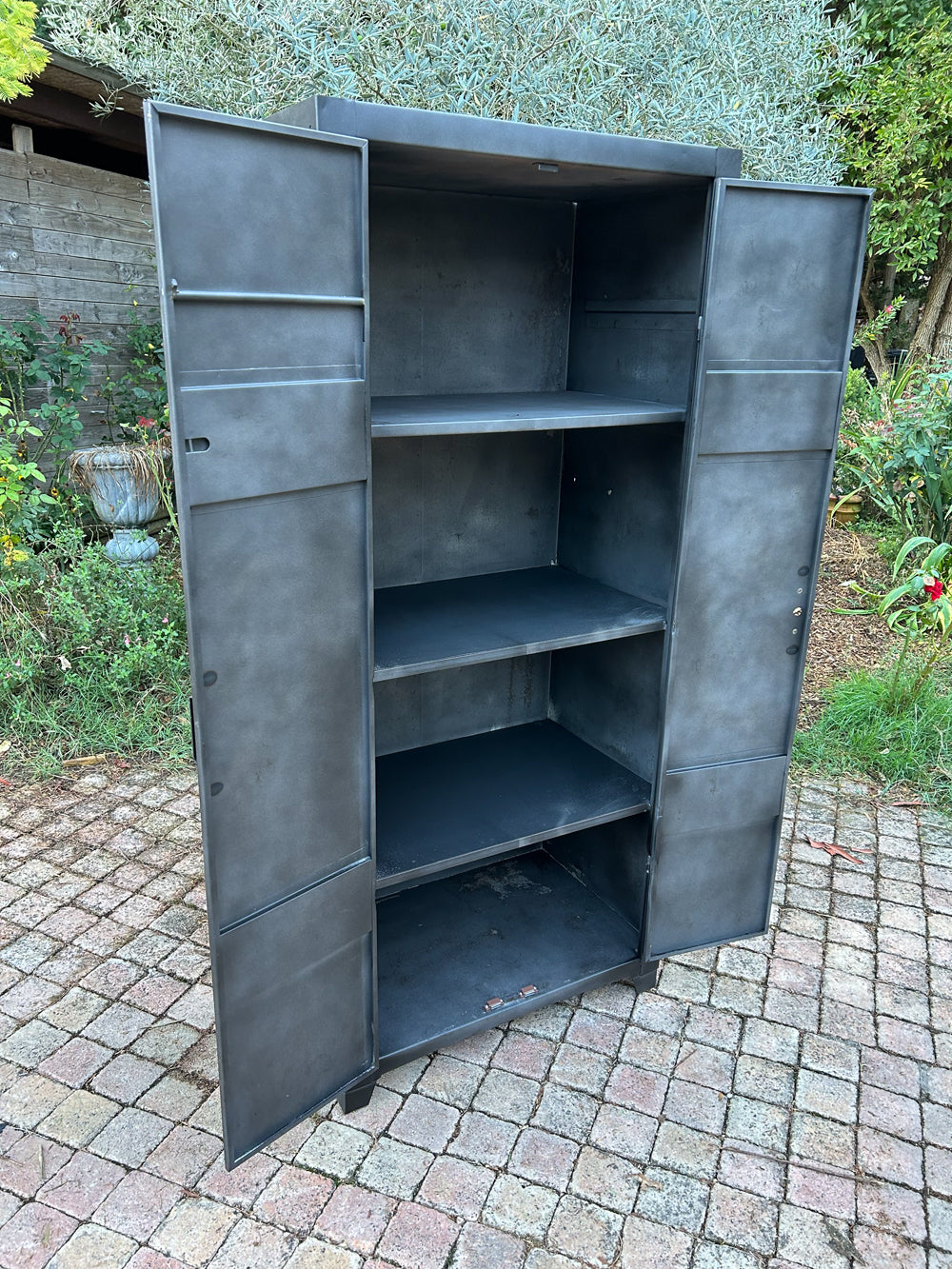 Armoire 2 portes Réf 4093