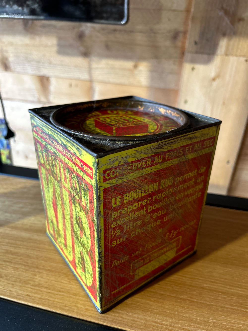 Boite métal Bouillon Kub  Réf 4191