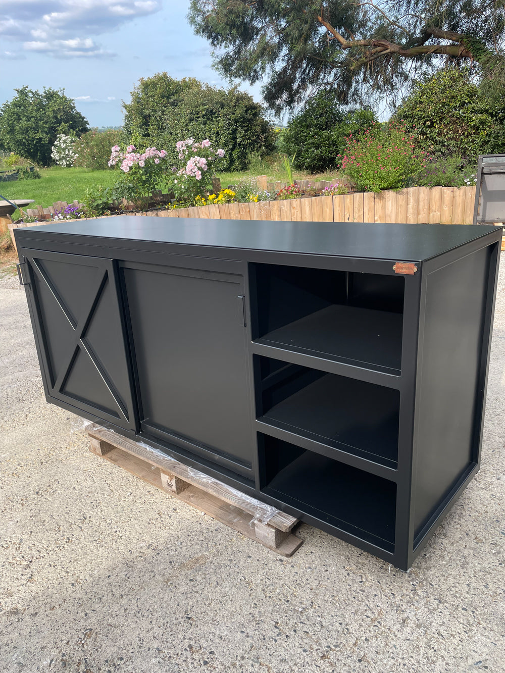 Buffet  plancha thermolaqué réf 4077 Prix de base  : 2090€