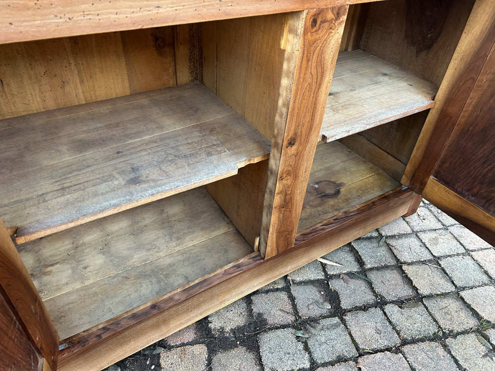 Buffet en noyer de quincaillerie époque 1900 Réf 4391