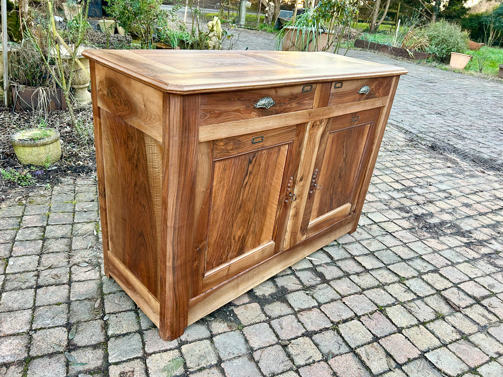 Buffet en noyer de quincaillerie époque 1900 Réf 4391