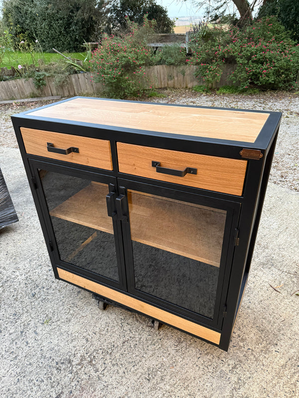 Buffet design industriel vitrée 2 portes - Réf 4609 - Prix de base 1390€