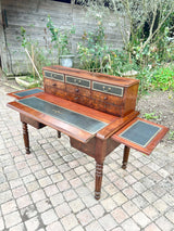 Bureau Napoleon III A gradin en acajou  Réf 4317