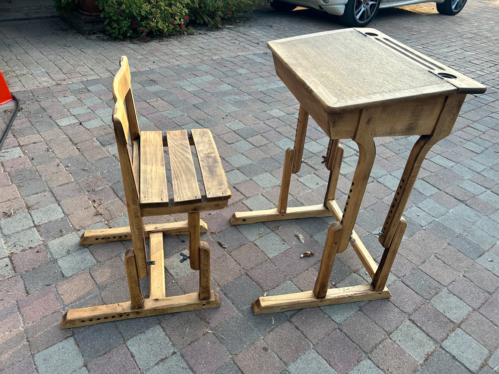 Bureau d'écolier réglable Royer 1950 réf 4122