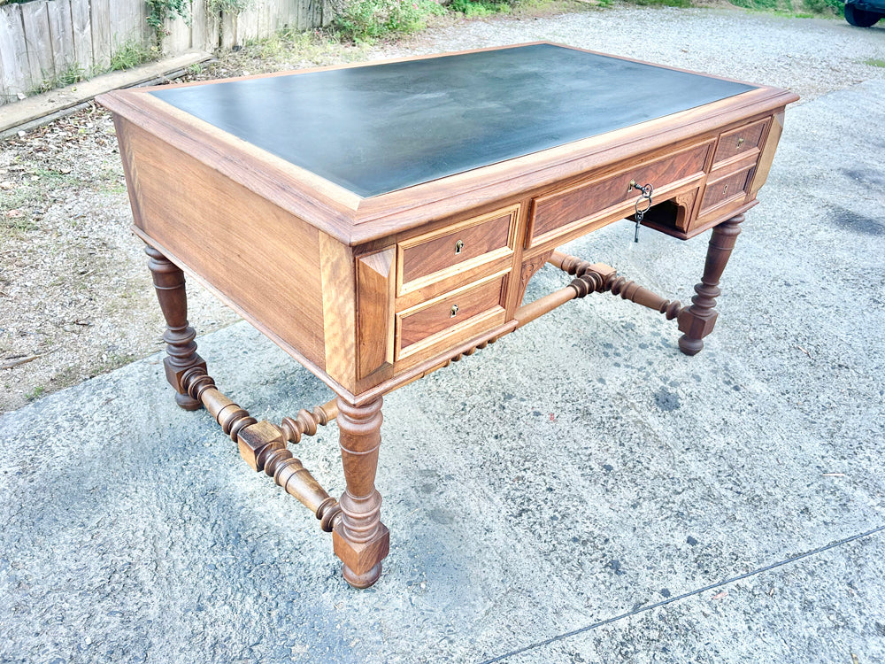 Bureau de Notaire Noyer Massif Époque 1900