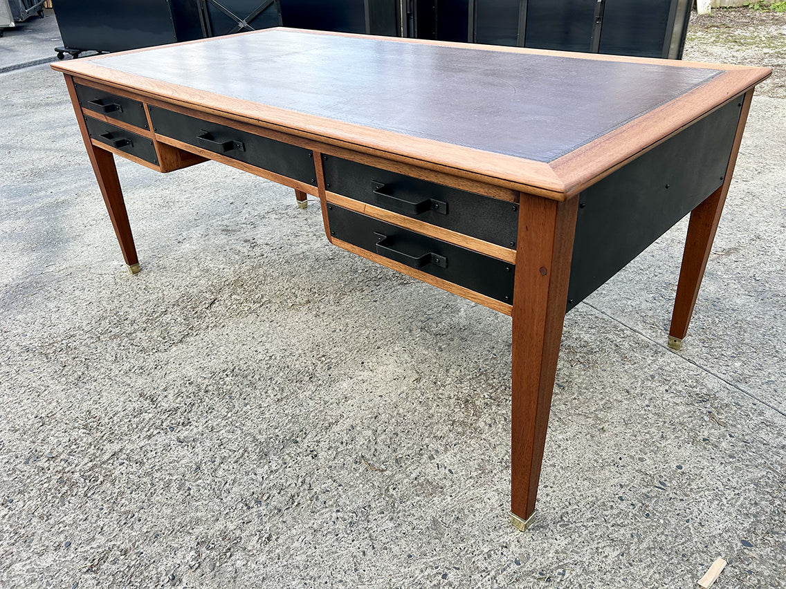 Bureau de notaire style directoire - RF 4664