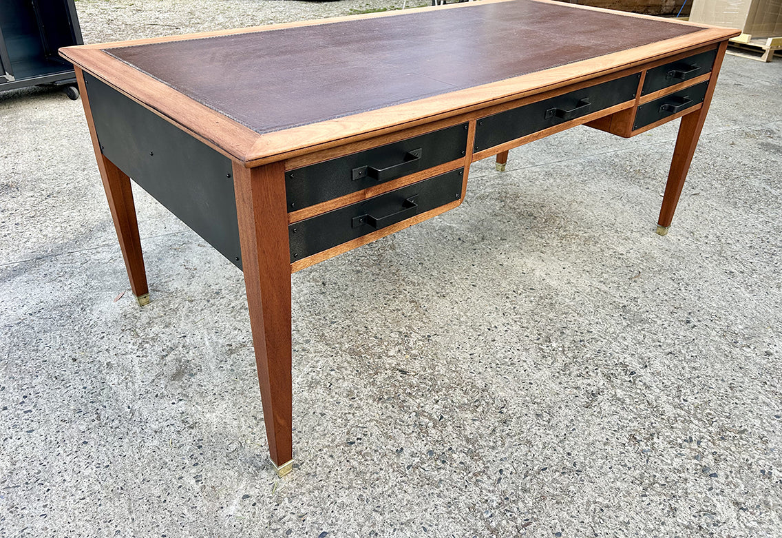 Bureau de notaire style directoire - RF 4664