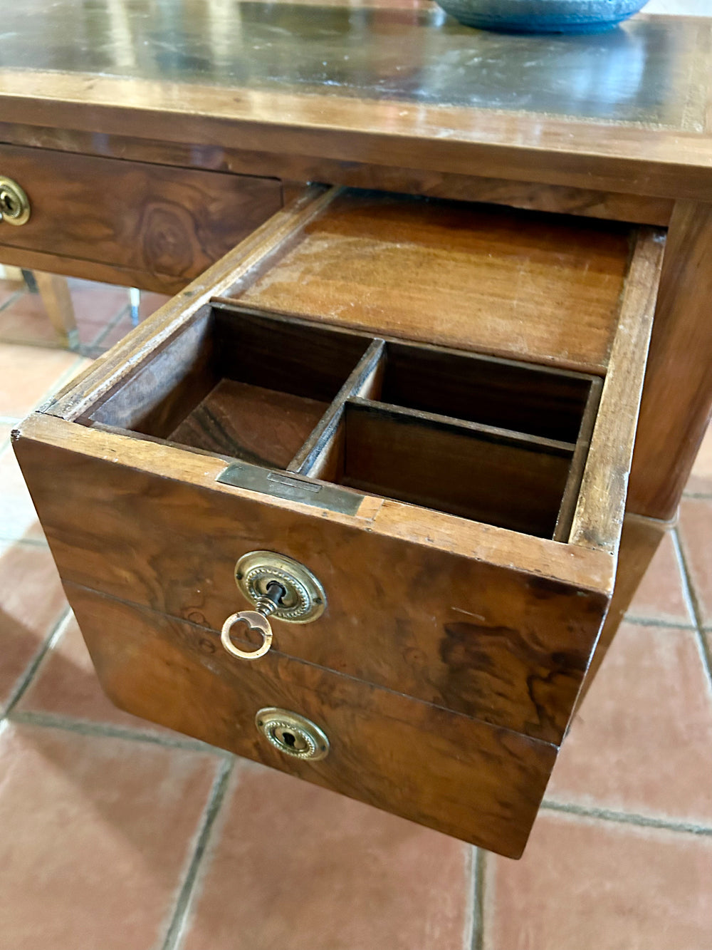 Bureau Direction Noyer Massif 1940 Extensions Plateau