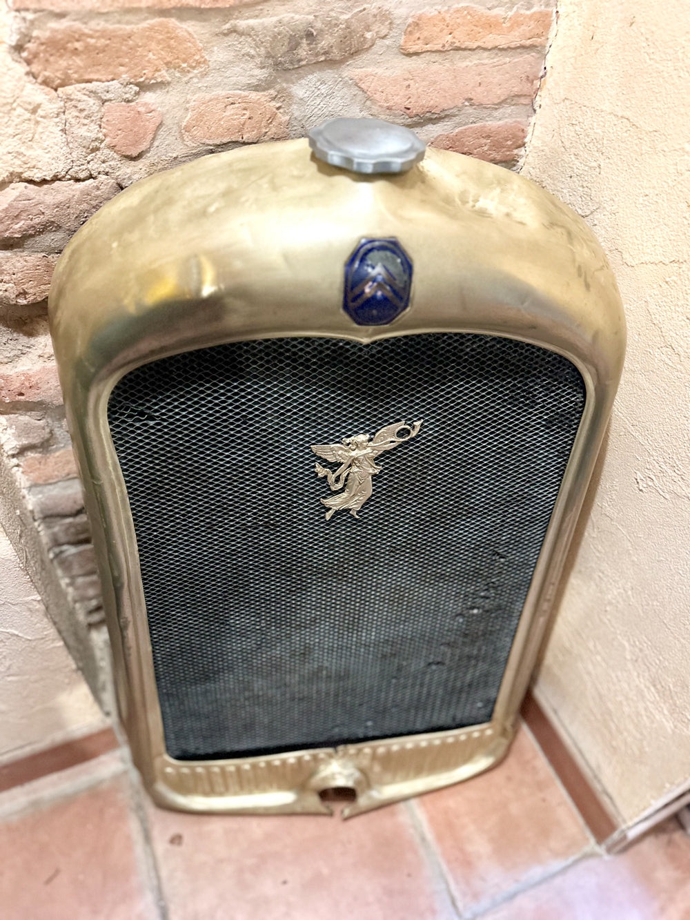 Calandre avec radiateur Citroën B14  Réf 4411