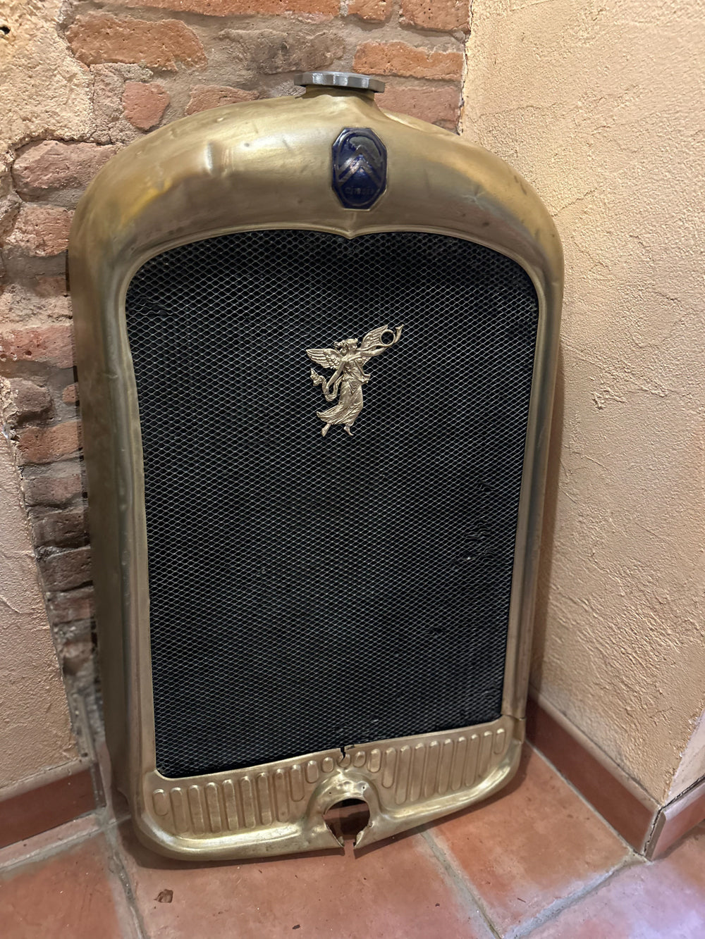 Calandre avec radiateur Citroën B14  Réf 4411