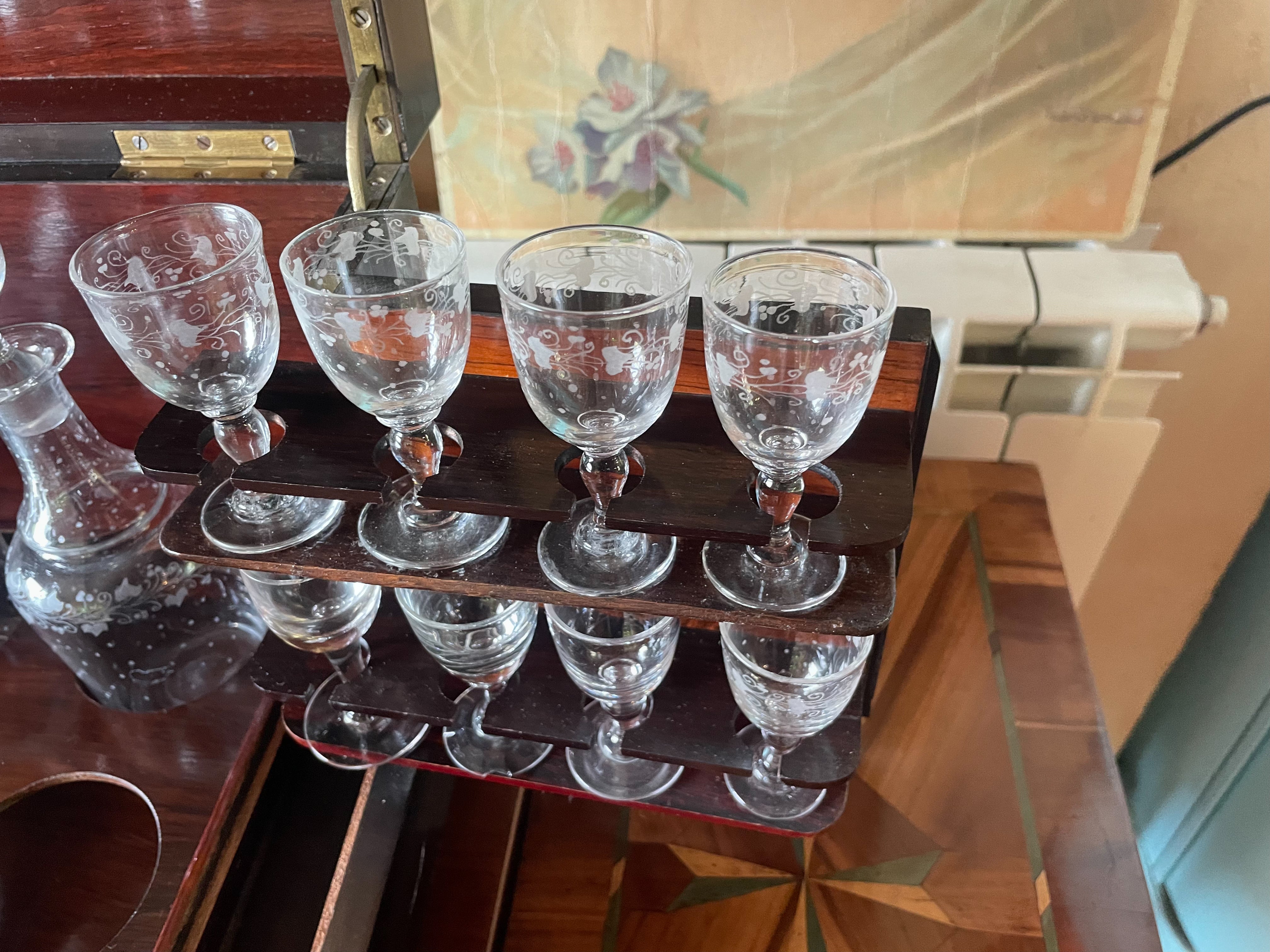 Cave à Liqueur Napoléon III Bois Laiton 15 Verres