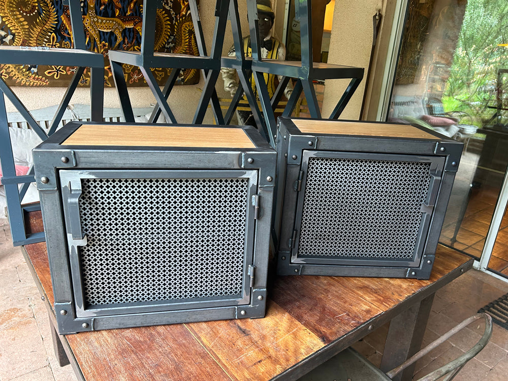 Chevet industriel modèle Manhattan Réf 4492 Prix de base 490€