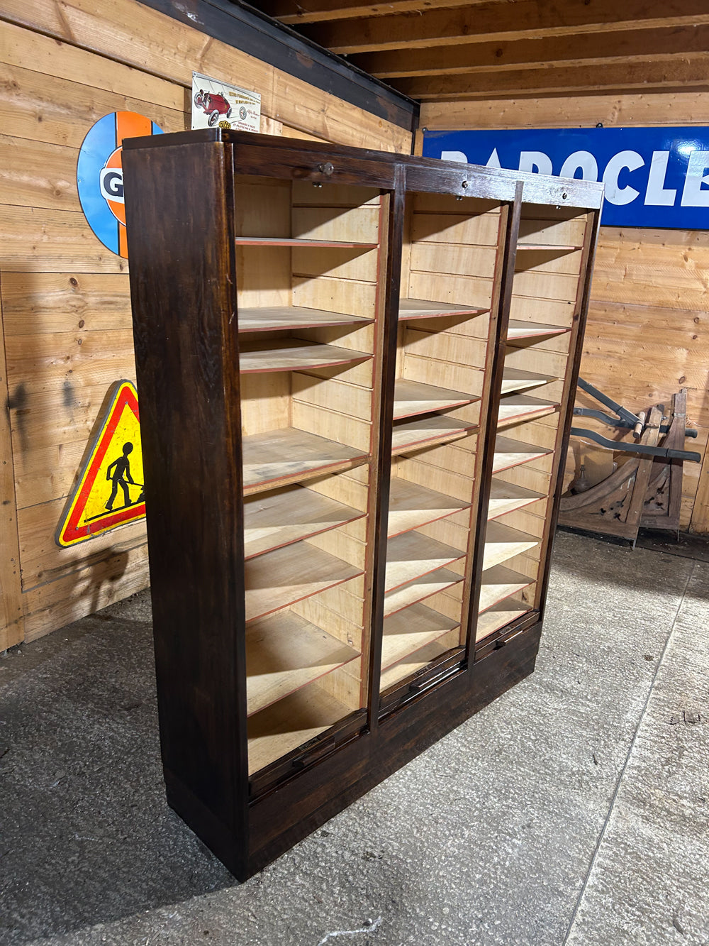 Classeur à rideau chêne 1950 Réf 4403