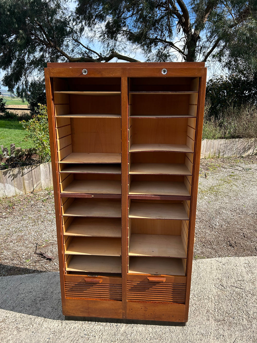 Classeur à rideau en chêne 1940 Réf 4438