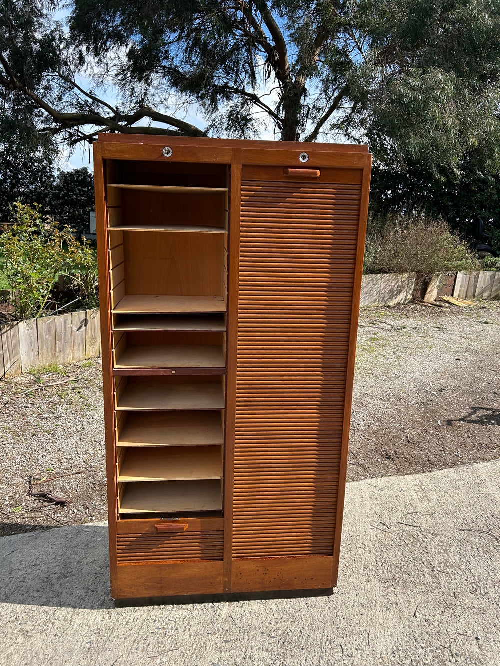 Classeur à rideau en chêne 1940 Réf 4438