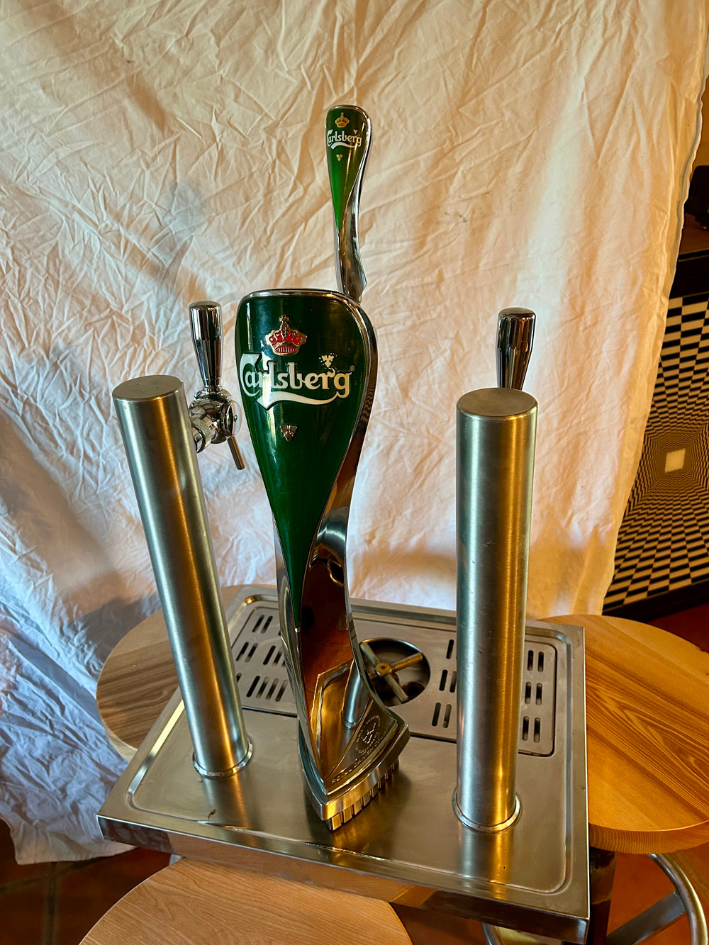 Colonne pompe/tireuse à bière Karlsberg Réf 4519