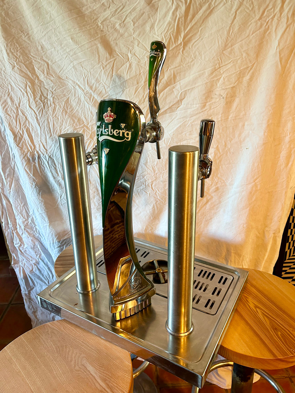 Colonne pompe/tireuse à bière Karlsberg Réf 4519