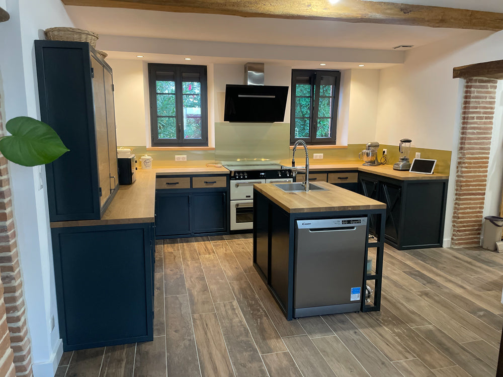 Cuisine sur mesure Réf 4082