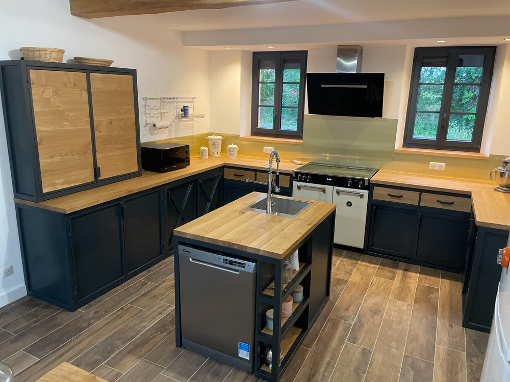 Cuisine sur mesure Réf 4082