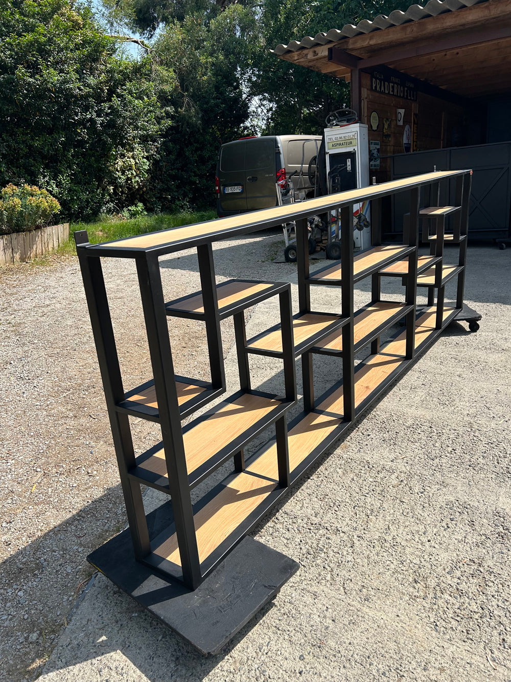 Etagère arrière bar destructurè Réf 4497 prix de base 2200€