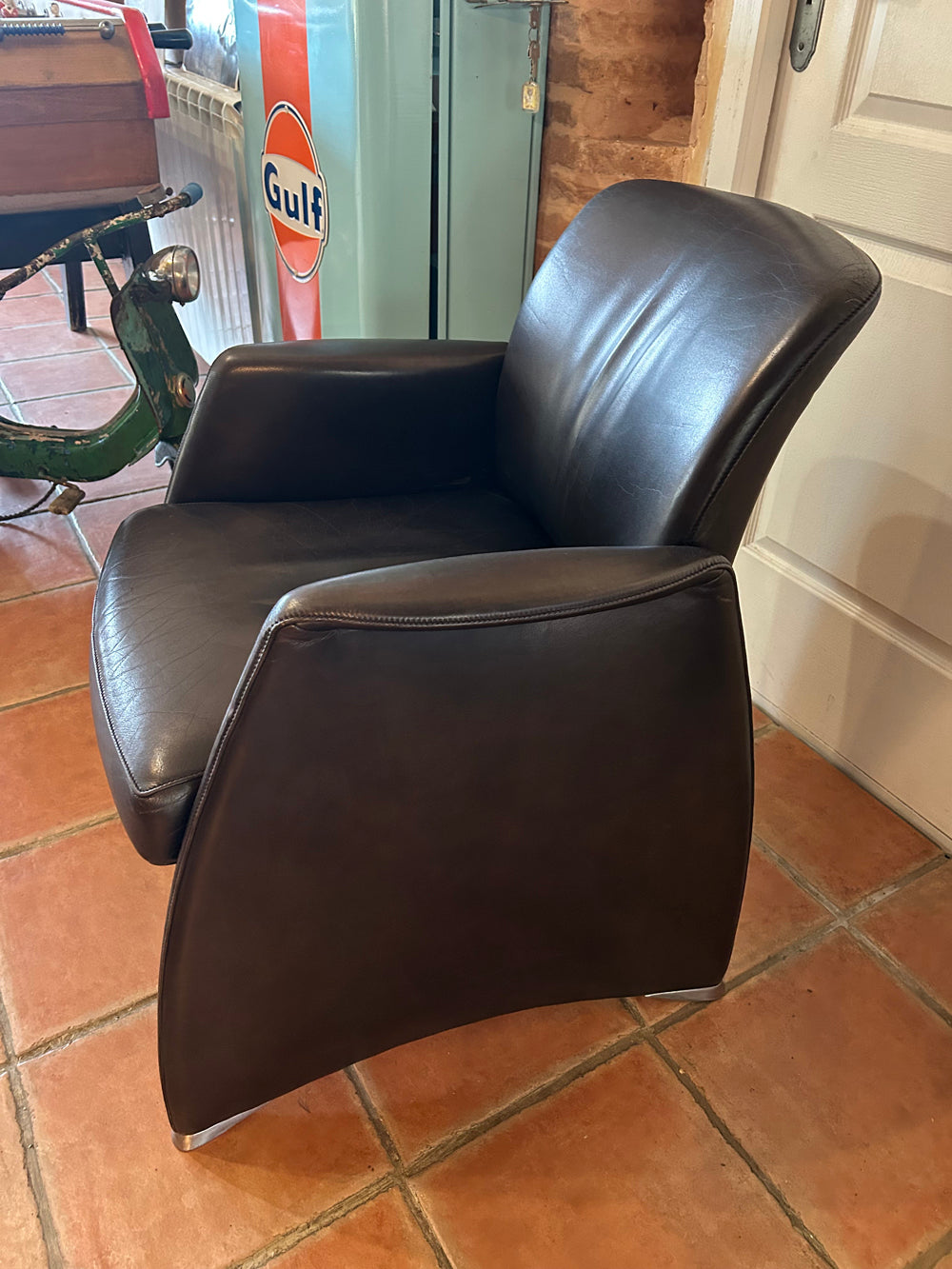 Fauteuil  cuir style DE SEDE 1970 / 1980 Réf 4425