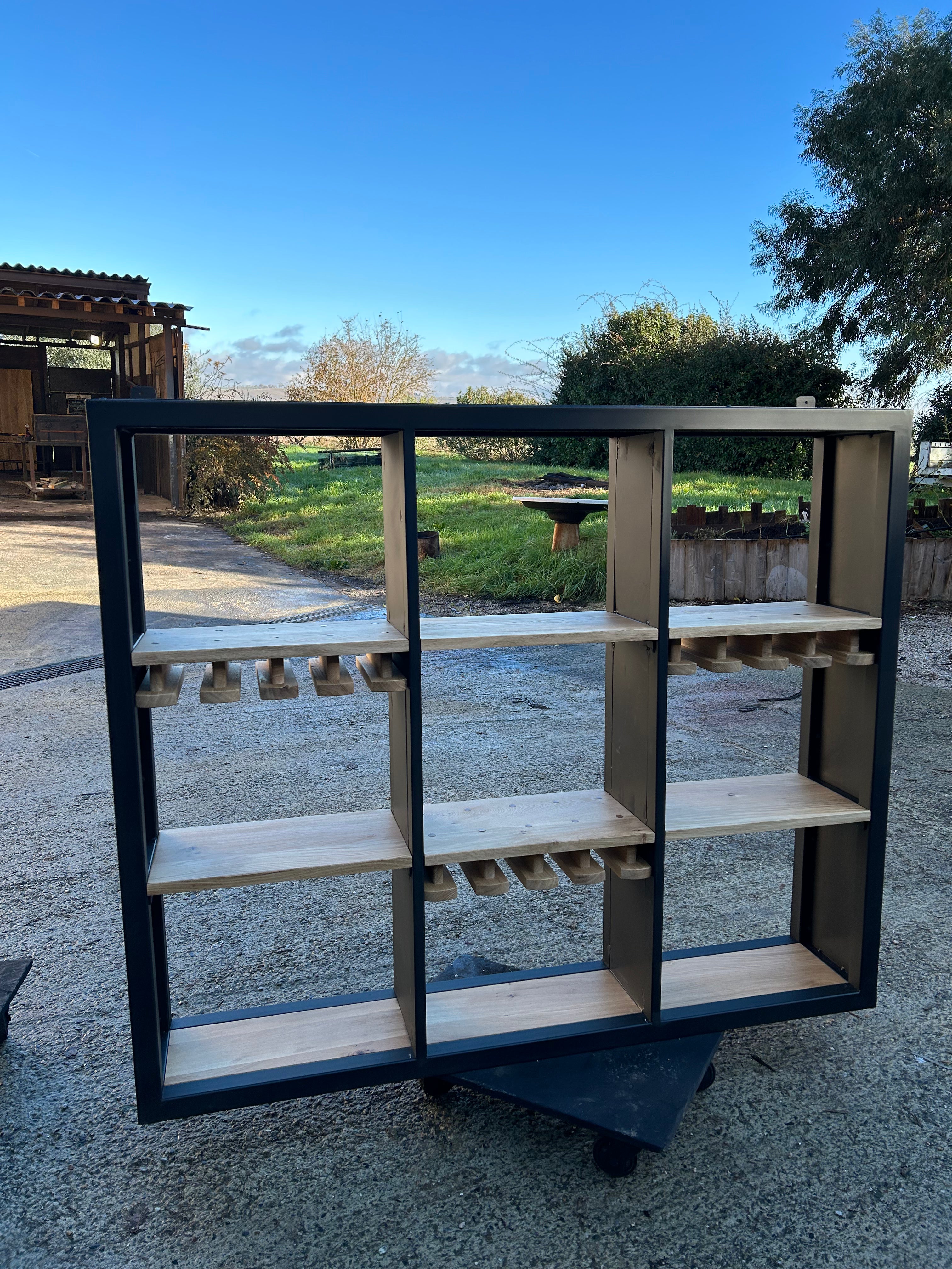 Etagére arrière de comptoir mural  PRIX de base : 990€ réf 4019