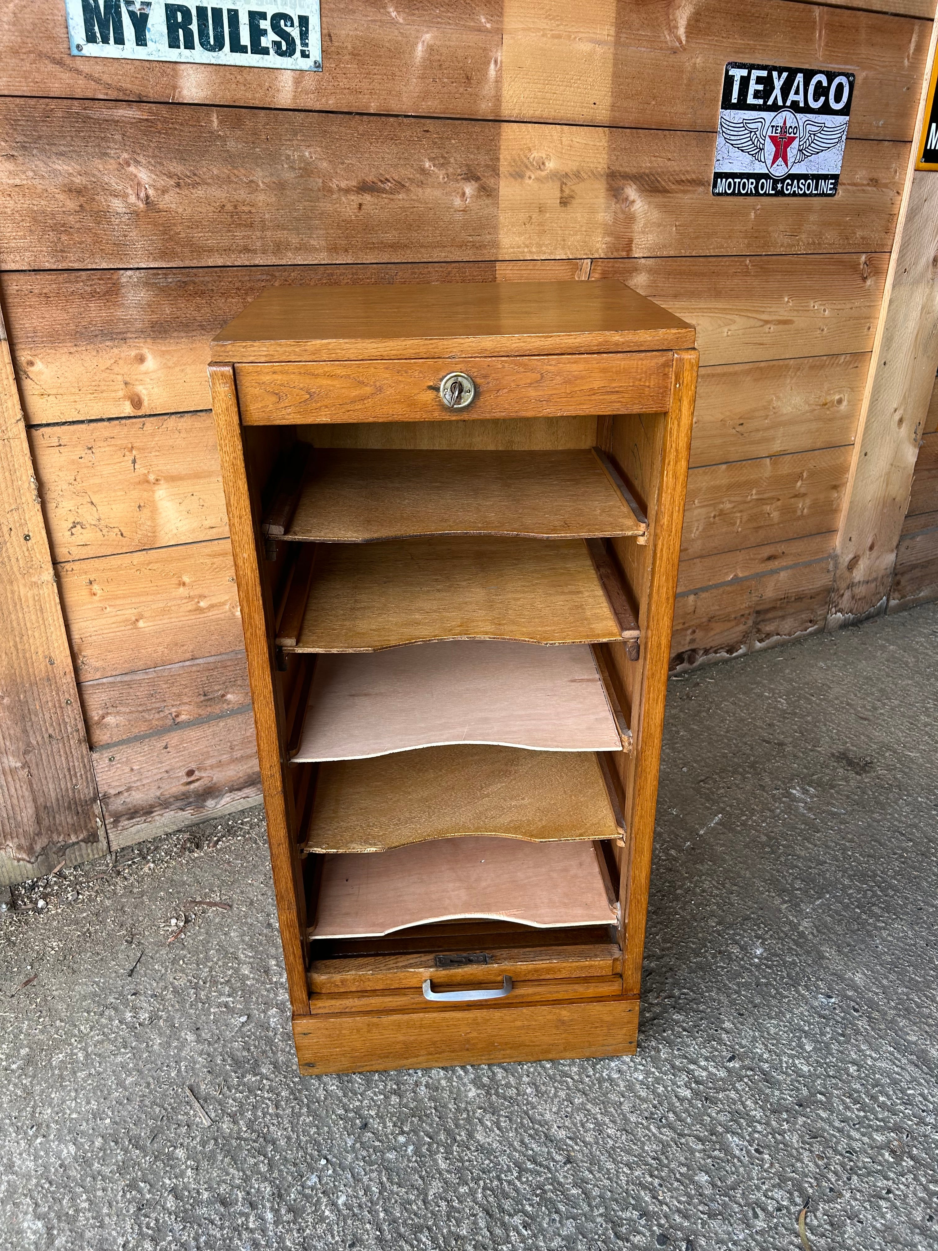 Petit classeur à rideau 1960 Réf 4503