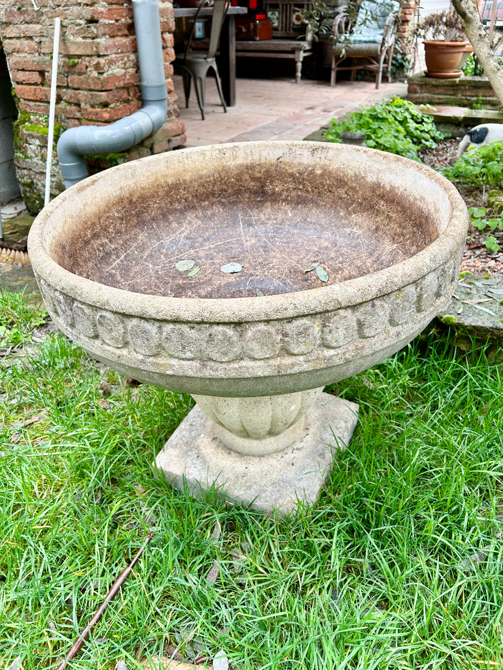Grande jardinière en pierre reconstituée vintage Réf 4422