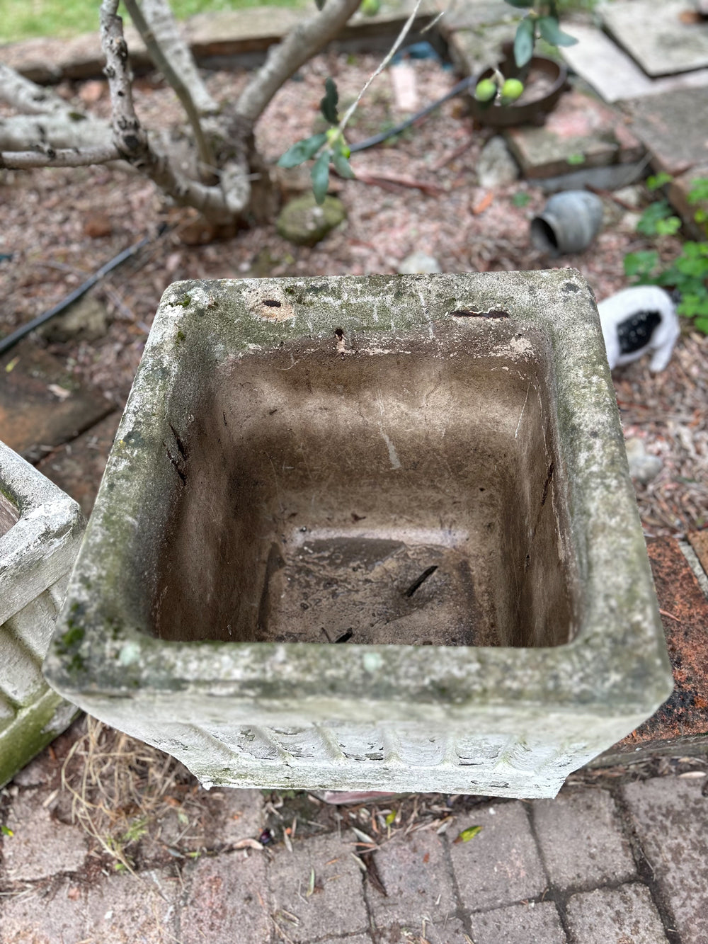 Jardinière vintage béton moulé réf 4131