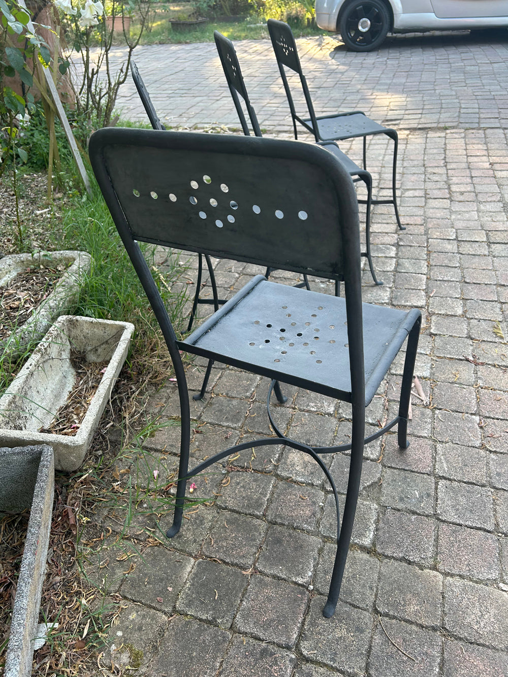 Lot de 4 chaises Mètal rivetées 1920/30