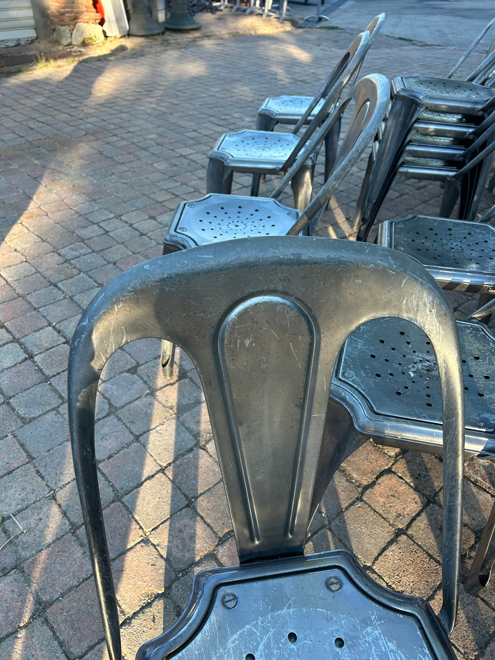 Lot de chaises design industriel- Réf 4575